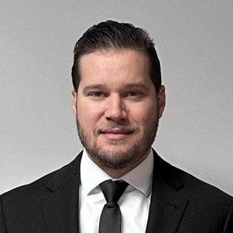 Profile photo of Dr. Justin Scharfe, 